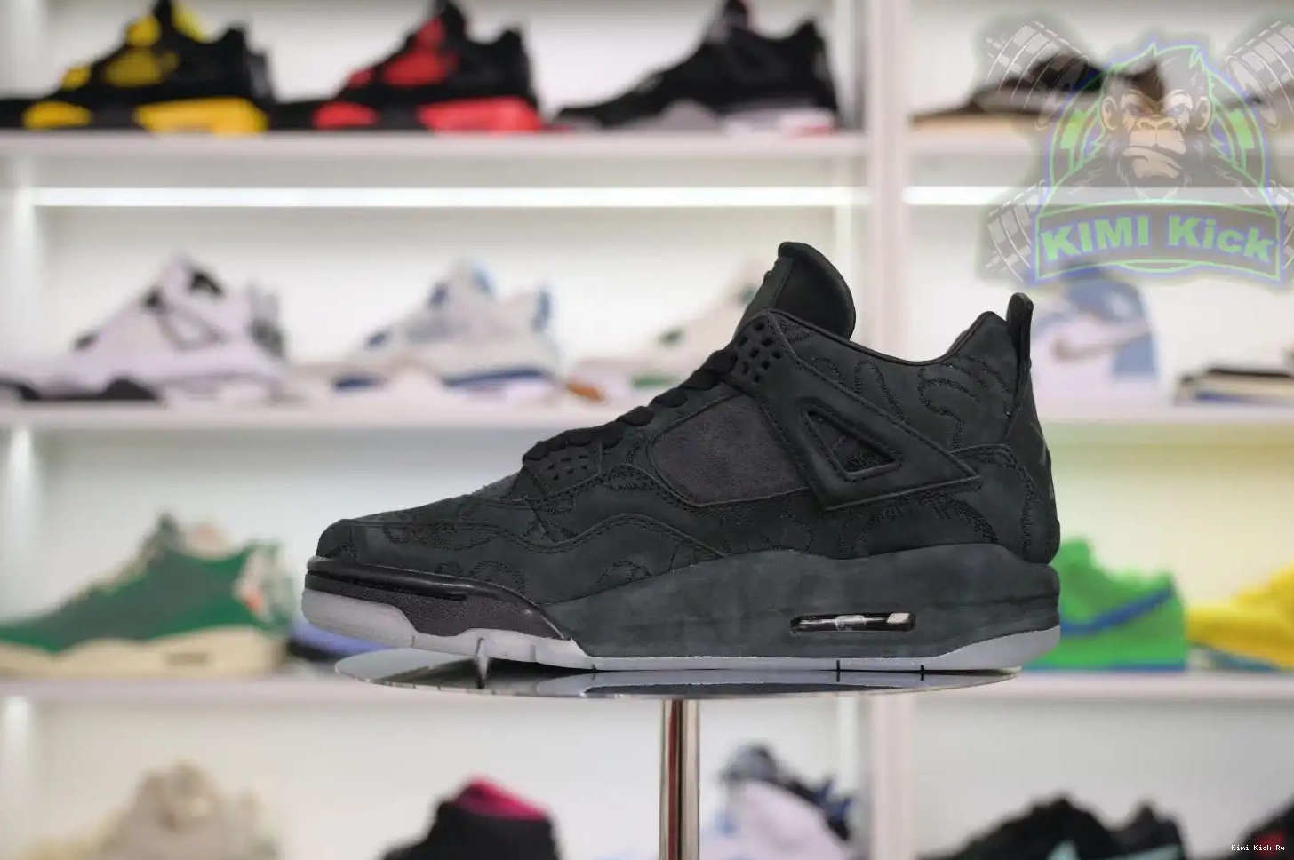 Jordan Kimikick Air black kaws Jordan 4 0612